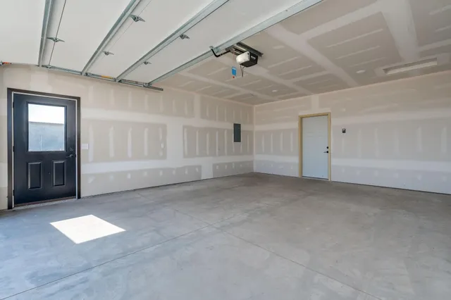 $305,000 | 3120 Scotch Lane, Mankato, MN 56001