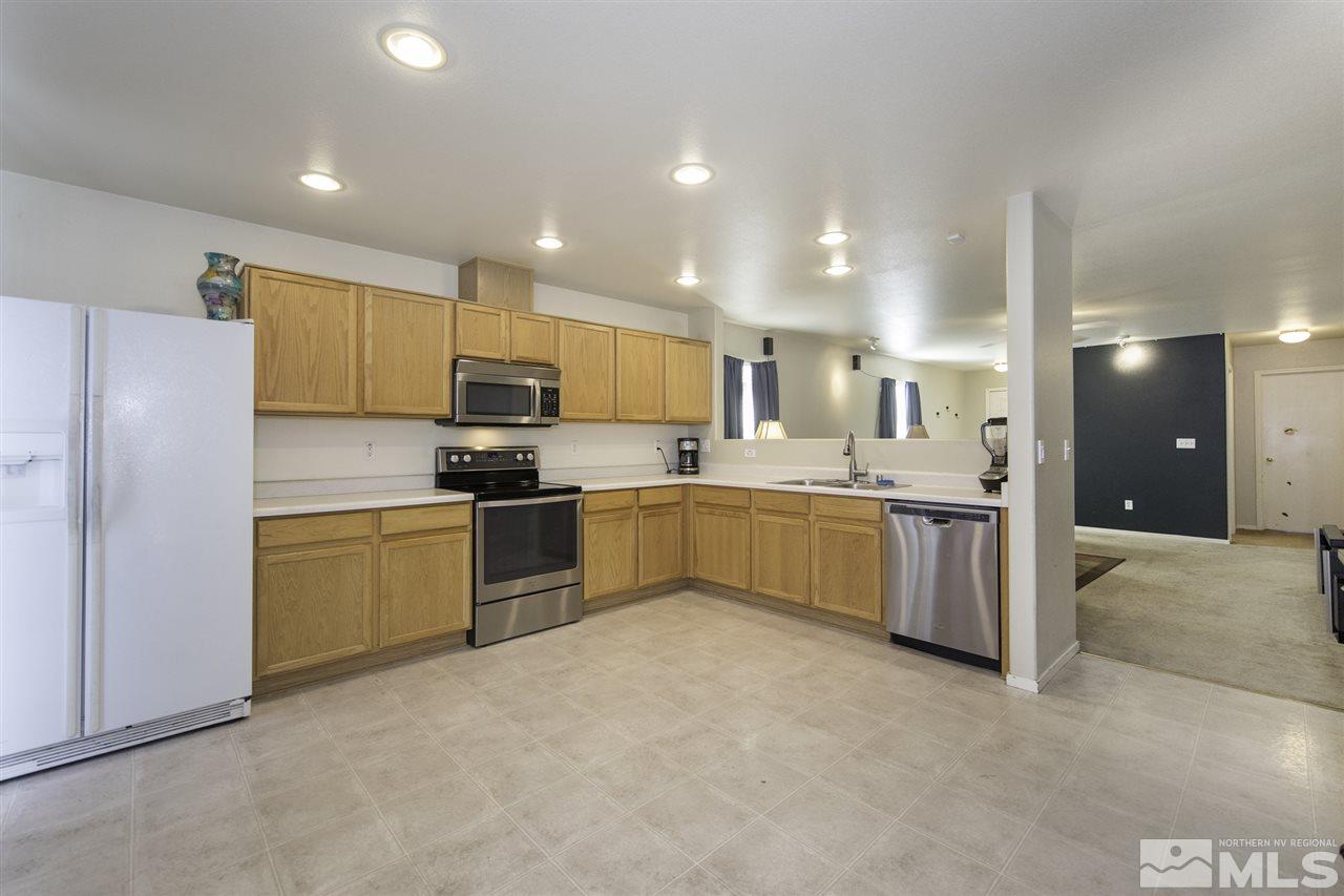7930 Key Largo Drive Reno, NV 89506 - Photo 4 of 24 Photo 4