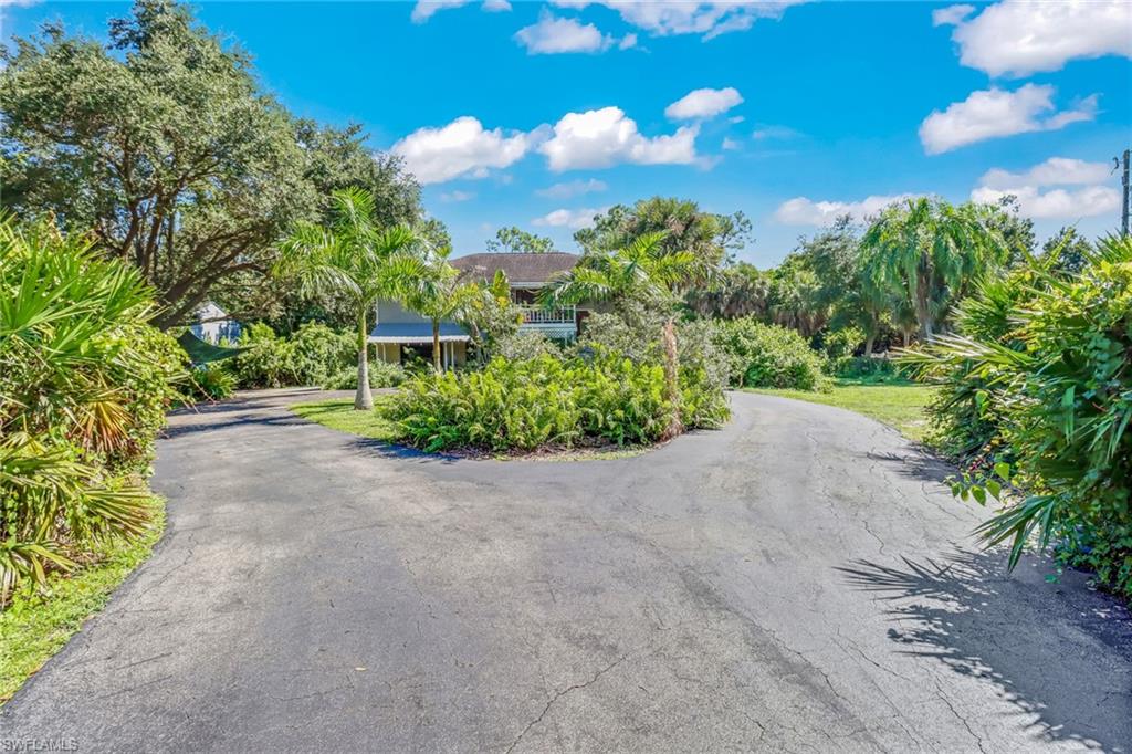 3140 66th Street Southwest Naples, FL 34105 - Photo 2 of 33 Gallery Image 2