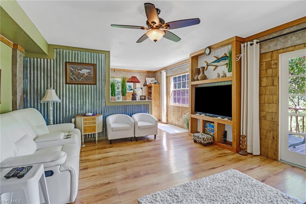 3140 66th Street Southwest Naples, FL 34105 - Photo 6 of 33 Gallery Image 6