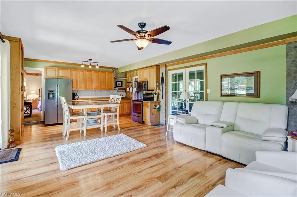 3140 66th Street Southwest Naples, FL 34105 - Photo 7 of 33 Gallery Image 7