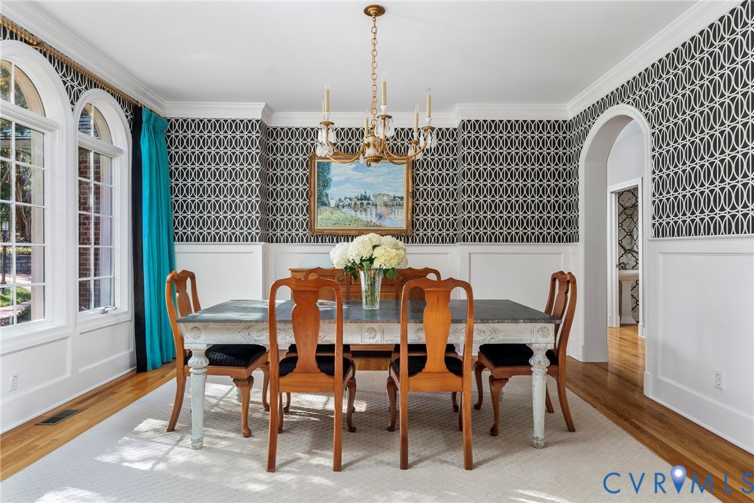 5304 Beechwood Point Court Midlothian, VA 23112 - Photo 18 of 50 a dining room with furniture and window