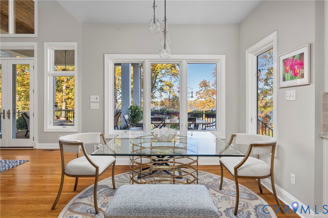 5304 Beechwood Point Court Midlothian, VA 23112 - Photo 25 of 50 a living room with furniture and a window
