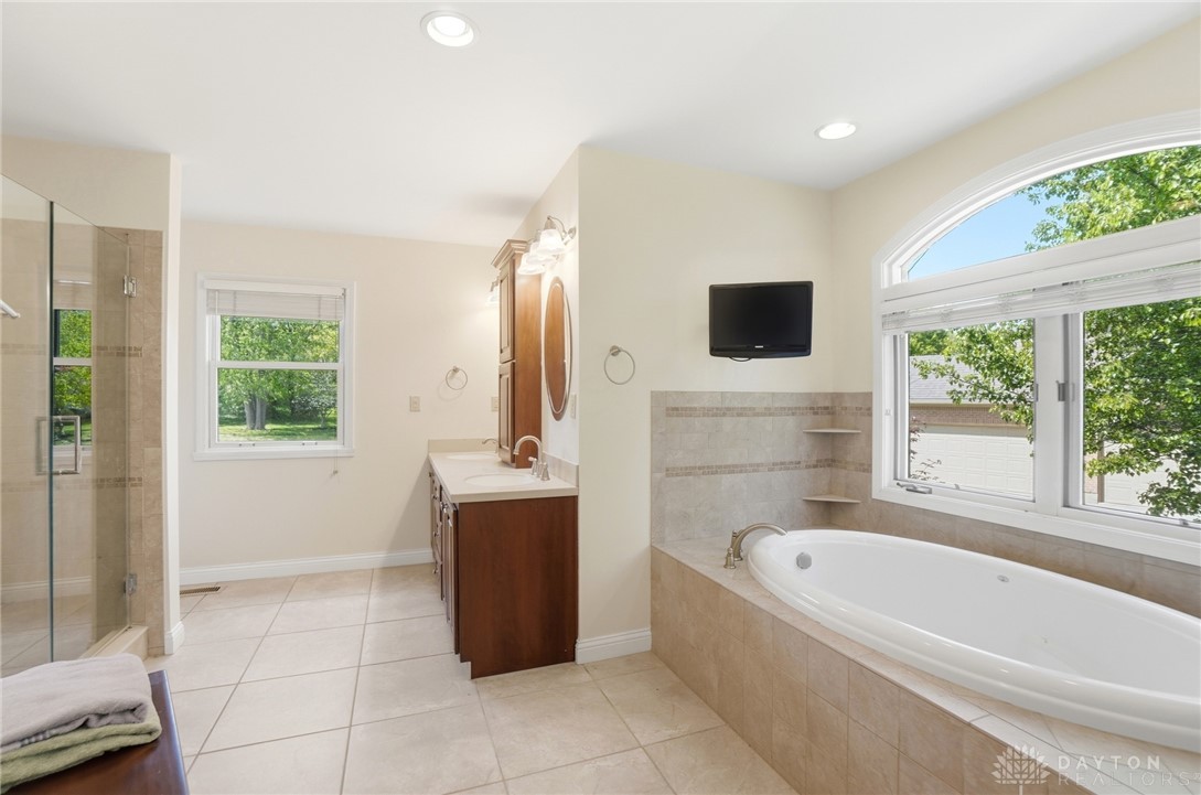 296 Timberleaf Drive Beavercreek, OH 45430 - Photo 26 of 72