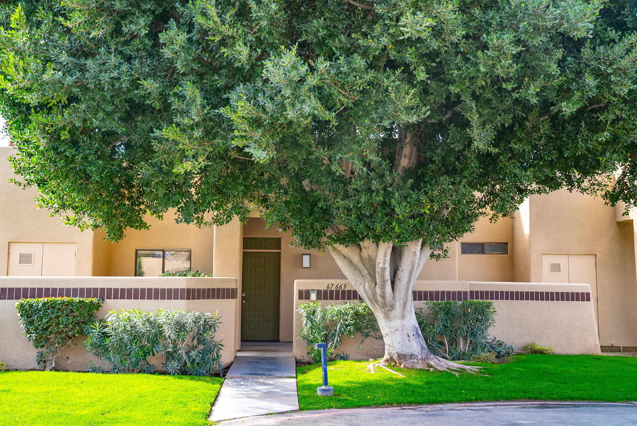 67663 Lagos Way Cathedral City, CA 92234 - Photo 2 of 26 67663Lagos-2