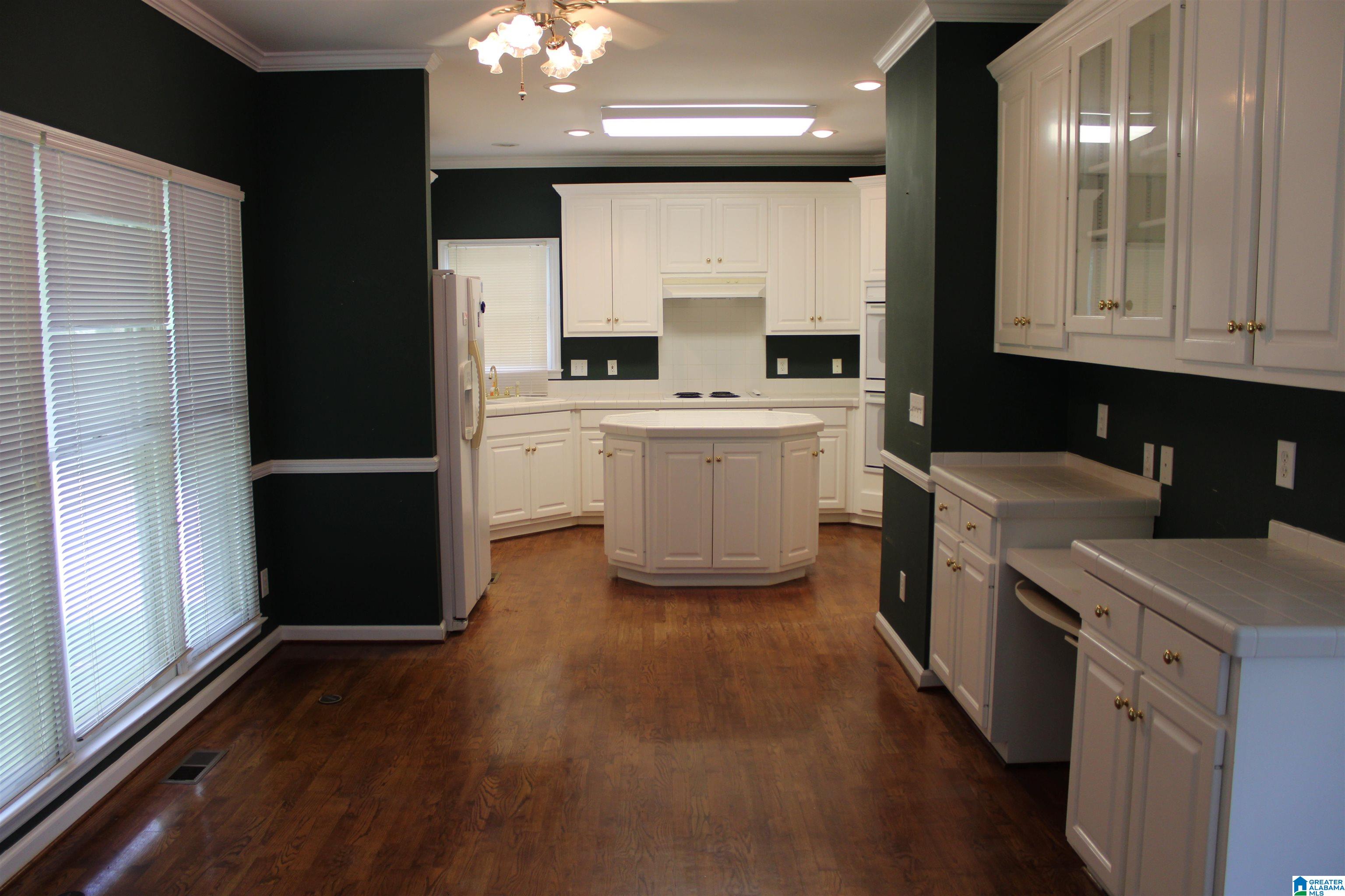 2328 Ridgeview Road Anniston, AL 36207 - Photo 12 of 34