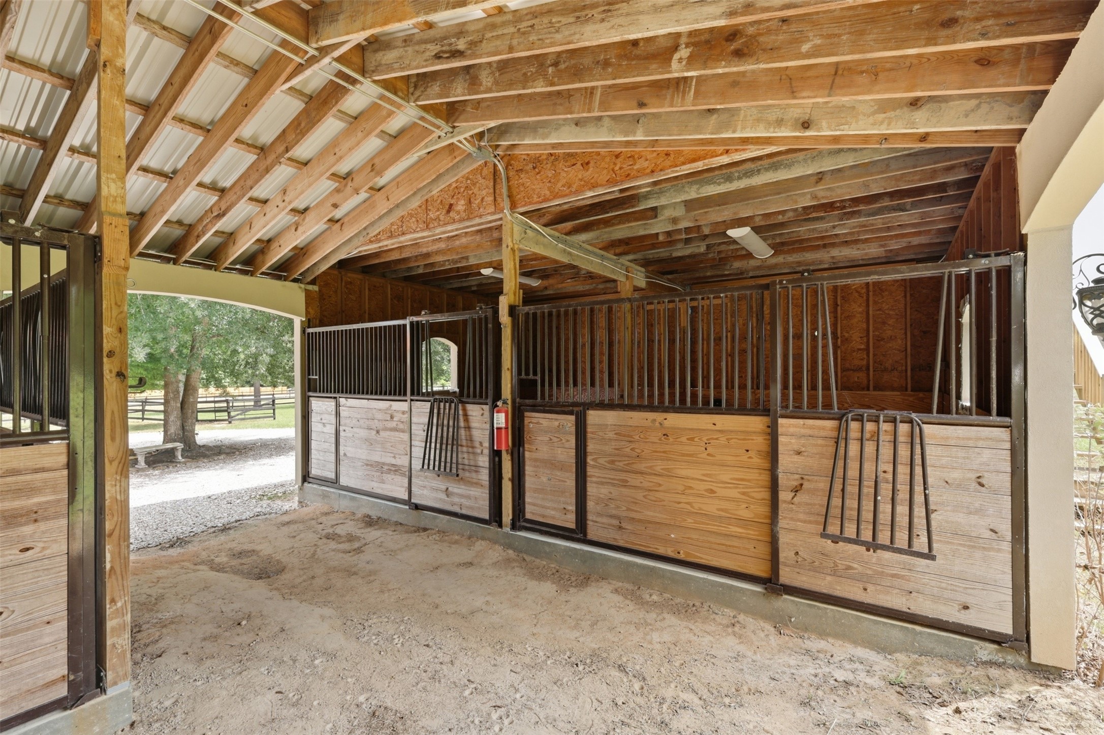 10105 Heritage Ranch Road Conroe, TX 77303 - Photo 36 of 48