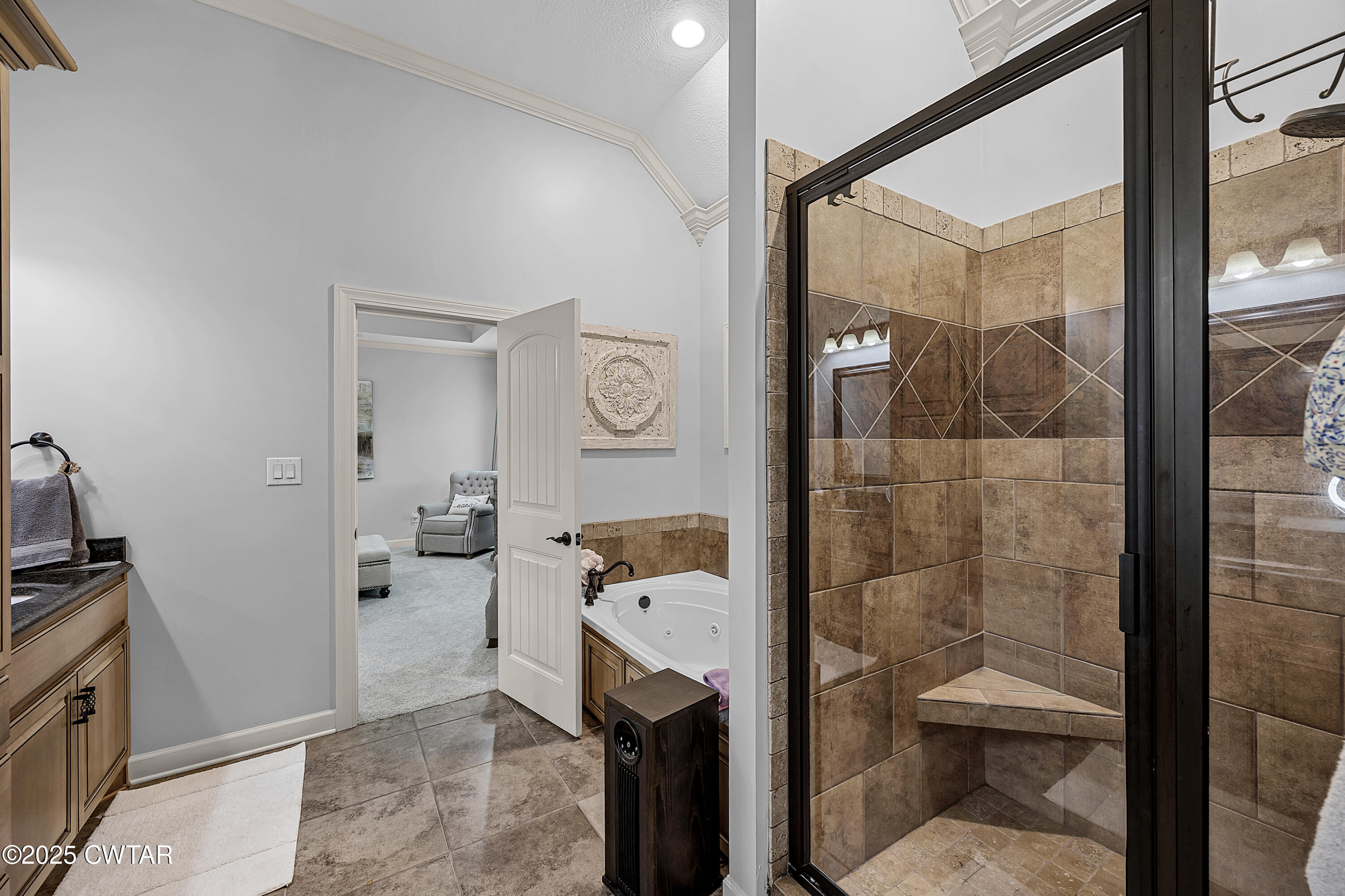 31 Perrington Cove Jackson, TN 38305 - Photo 23 of 27 a bathroom with a shower and toilet