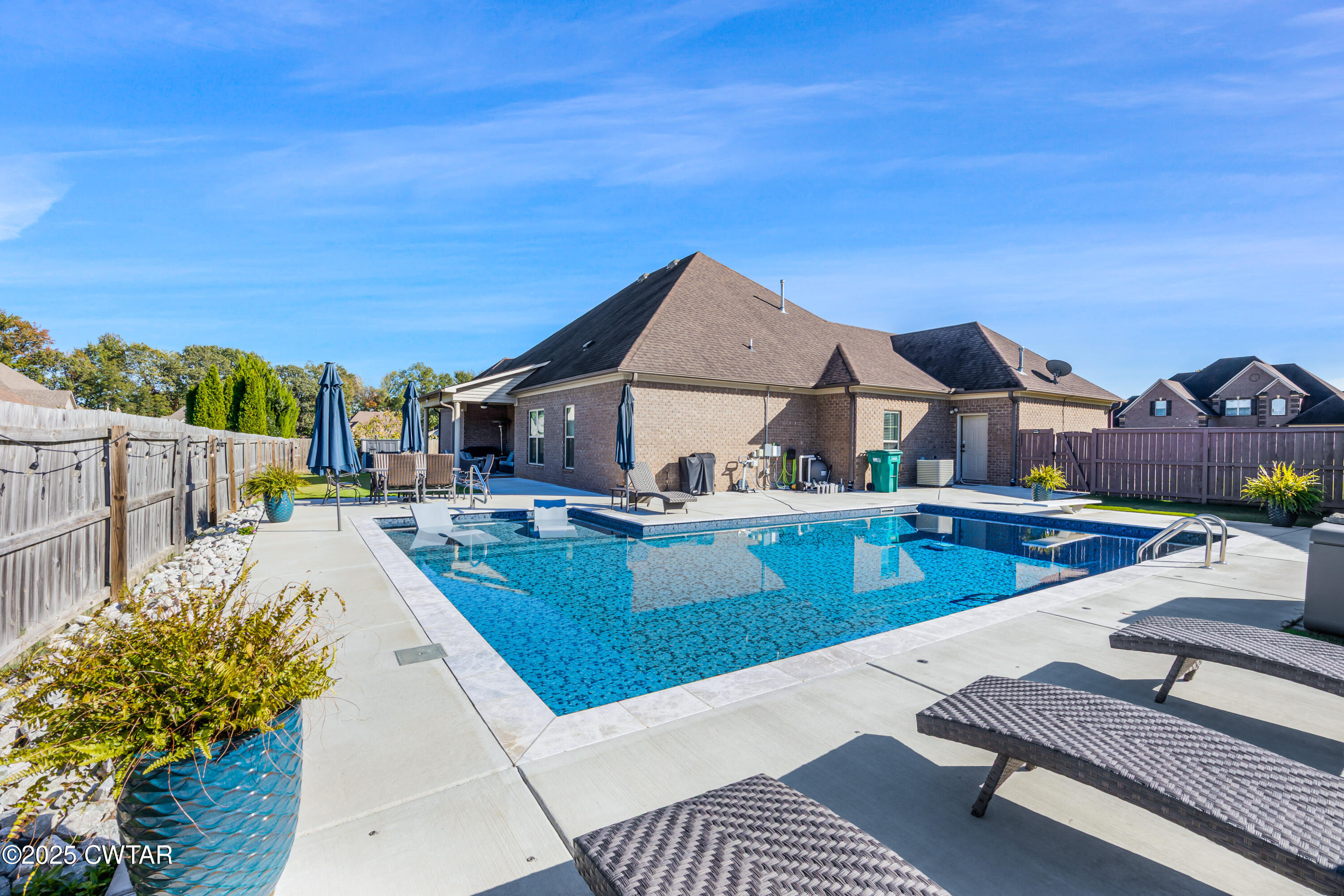 31 Perrington Cove Jackson, TN 38305 - Photo 27 of 27 a view of a house with pool