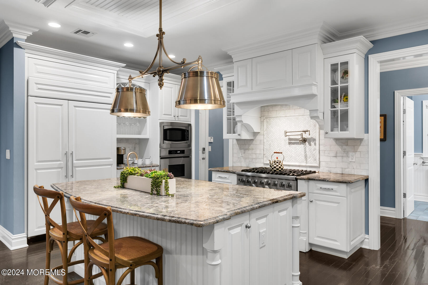 132 Park Road Fair Haven, NJ 07704 - Photo 9 of 46 Center Island Seating for 2