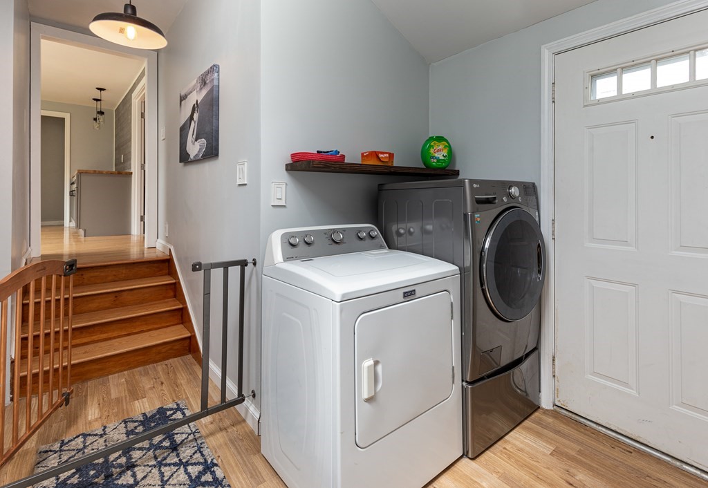 118 Wilkinson Street Worcester, MA 01606 - Photo 14 of 26 a utility room with dryer and washer