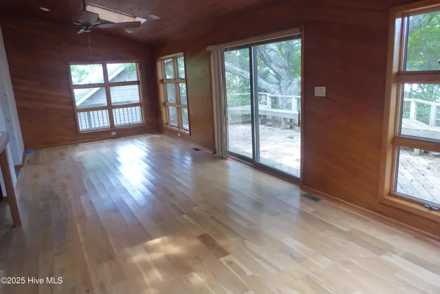 $1,750,000 | 113 Hoop Pole Creek Drive, Atlantic Beach, NC 28512