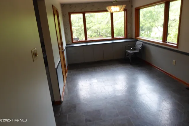 $1,750,000 | 113 Hoop Pole Creek Drive, Atlantic Beach, NC 28512