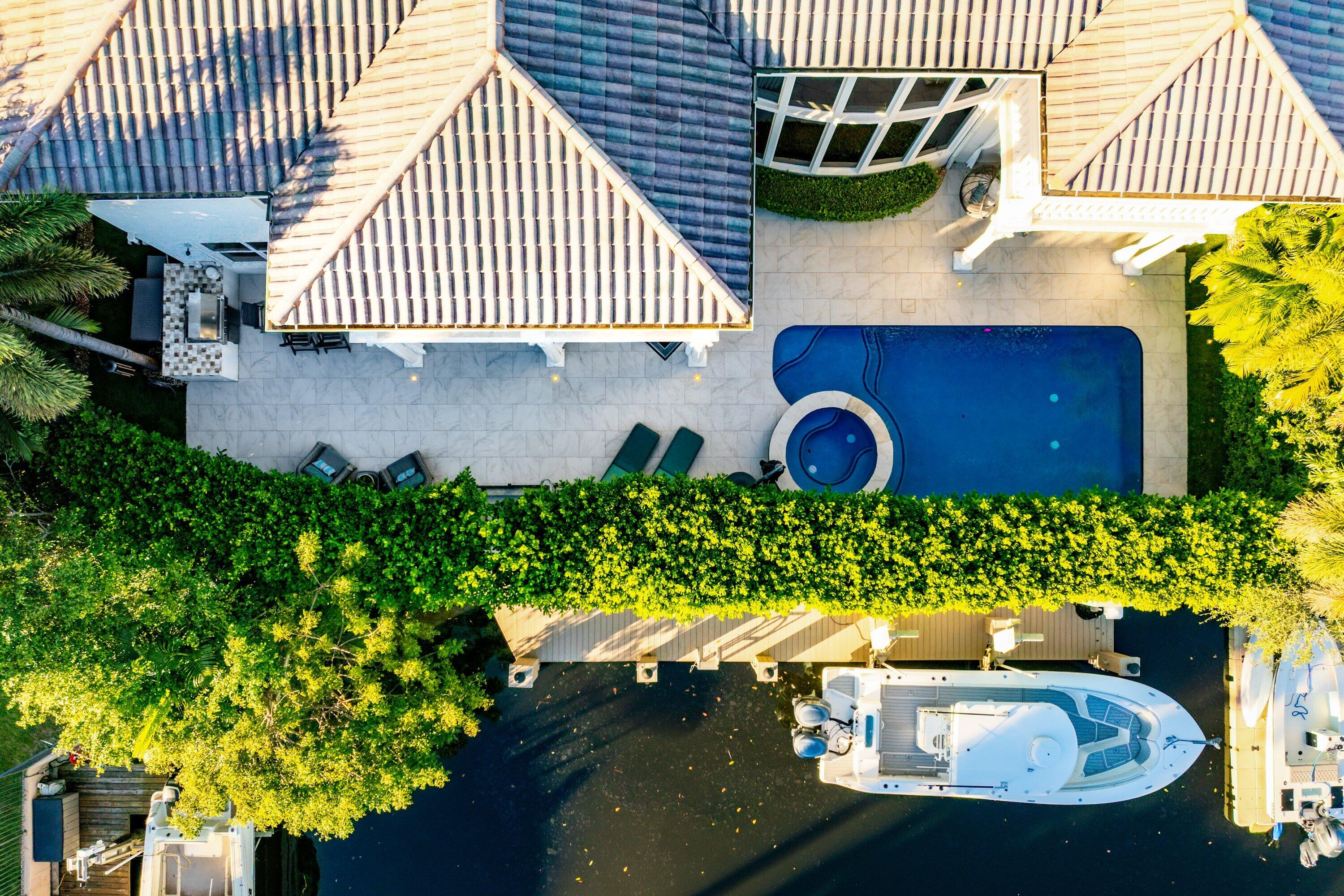 712 Northeast 71st Street Boca Raton, FL 33487 - Photo 11 of 111 082-712Northeast71stStreet-BocaRaton-FL-