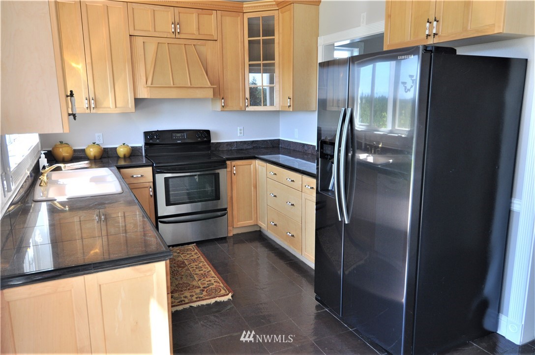 4523 Mahncke Road Southwest Longbranch, WA 98351 - Photo 13 of 40 Gallery Image 13
