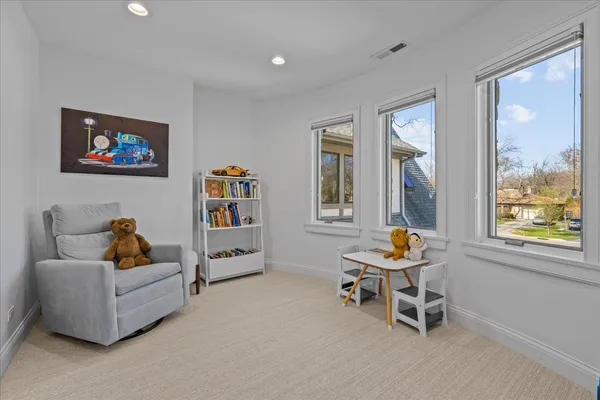 $1,750,000 | 796 Marion Avenue, Highland Park, IL 60035