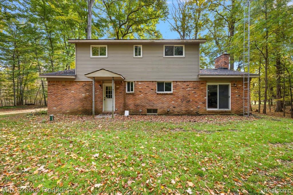 3010 South Blacks Corners Road Dryden, MI 48428 - Photo 5 of 52 Gallery Image 5