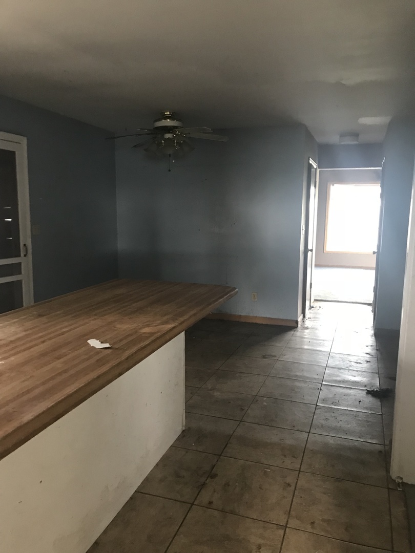 1799 West 2000S Road Kankakee, IL 60901 - Photo 3 of 9