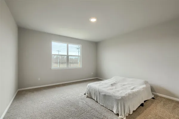 $2,550 | 603 Bluffview Drive, Bastrop, TX 78602