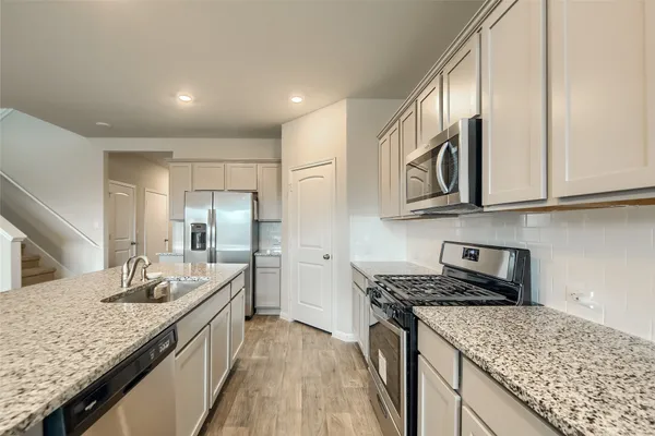 $2,550 | 603 Bluffview Drive, Bastrop, TX 78602