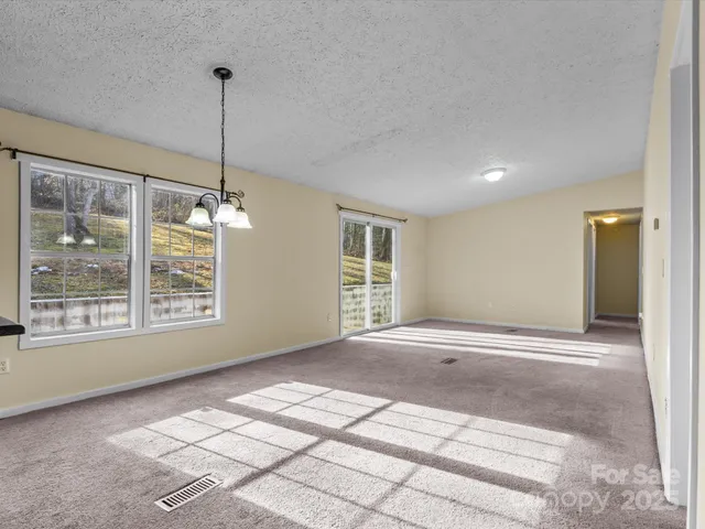 $315,000 | 205 Kirk Way, Candler, NC 28715