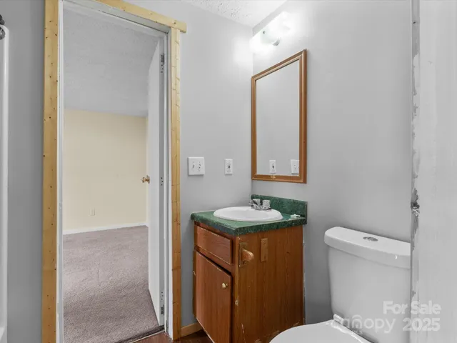 $315,000 | 205 Kirk Way, Candler, NC 28715