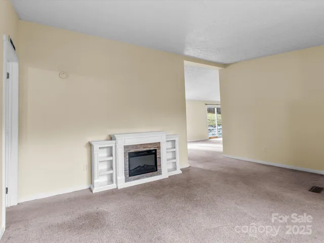 $315,000 | 205 Kirk Way, Candler, NC 28715