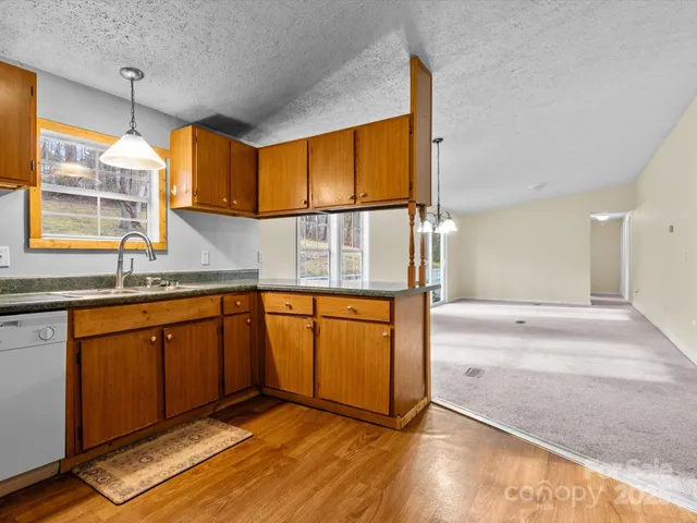 $315,000 | 205 Kirk Way, Candler, NC 28715