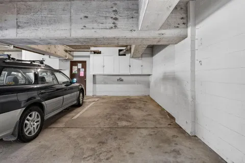 $385,000 | 4099 Howe Street, Unit 203, Oakland, CA 94611