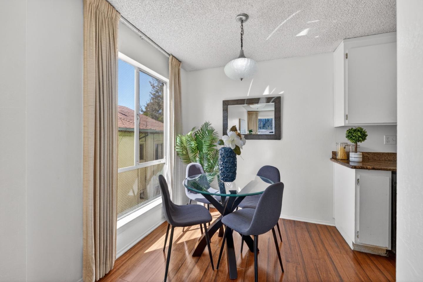 4099 Howe Street, Unit 203 Oakland, CA 94611 - Photo 19 of 29