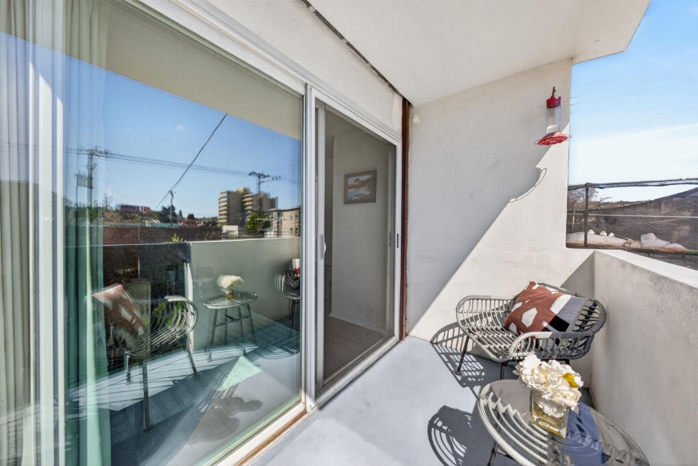 4099 Howe Street, Unit 203 Oakland, CA 94611 - Photo 24 of 29