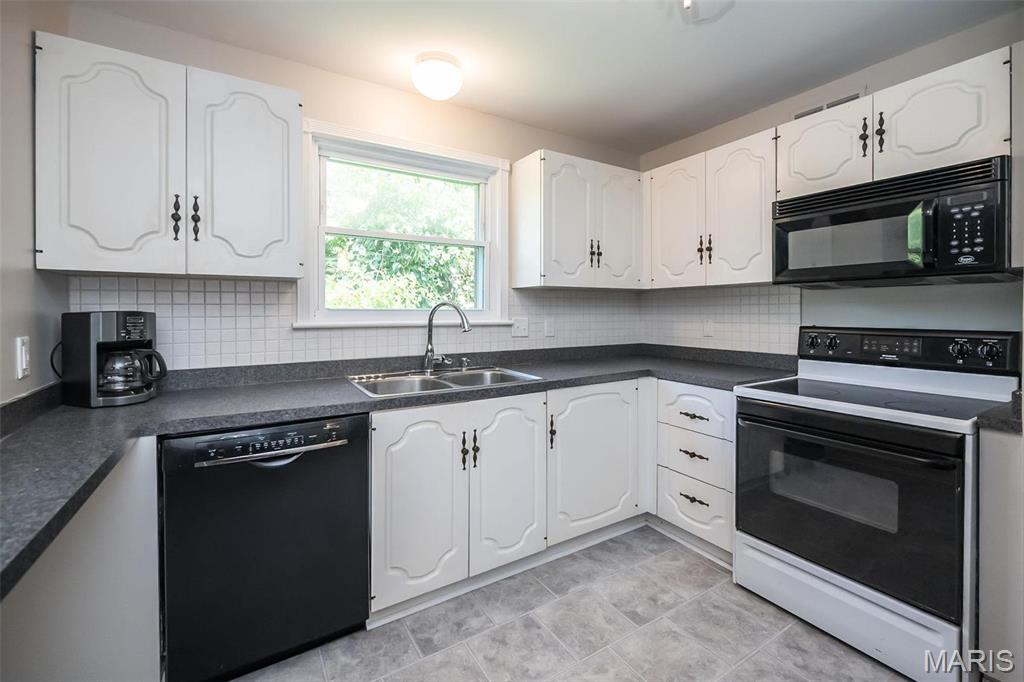 13579 Coliseum Drive, Unit G Chesterfield, MO 63017 - Photo 11 of 23