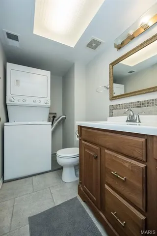 $165,000 | 13579 Coliseum Drive, Unit G, Chesterfield, MO 63017