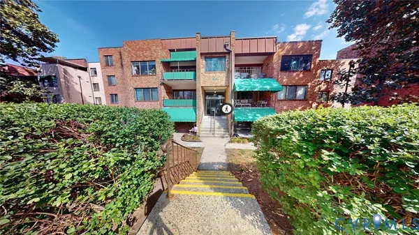 $225,000 | 1511 Regency Woods Road, Unit 201, Henrico, VA 23238