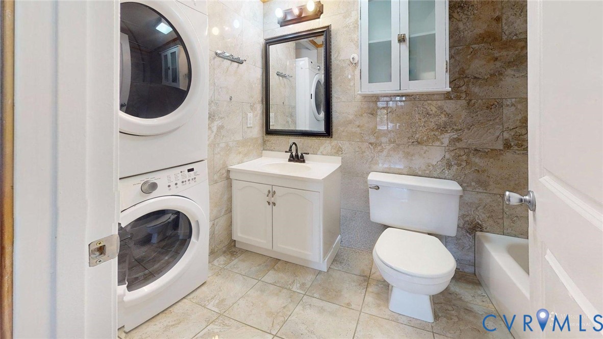 1511 Regency Woods Road, Unit 201 Henrico, VA 23238 - Photo 13 of 36