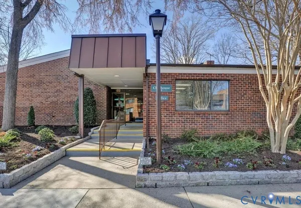 $225,000 | 1511 Regency Woods Road, Unit 201, Henrico, VA 23238