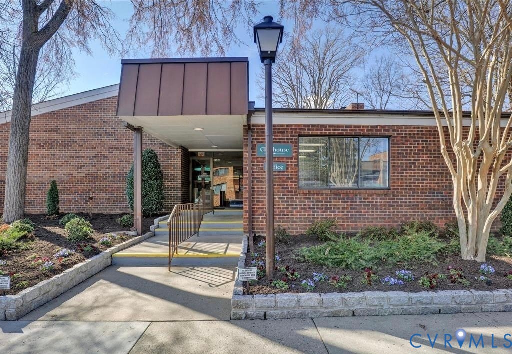 1511 Regency Woods Road, Unit 201 Henrico, VA 23238 - Photo 32 of 36