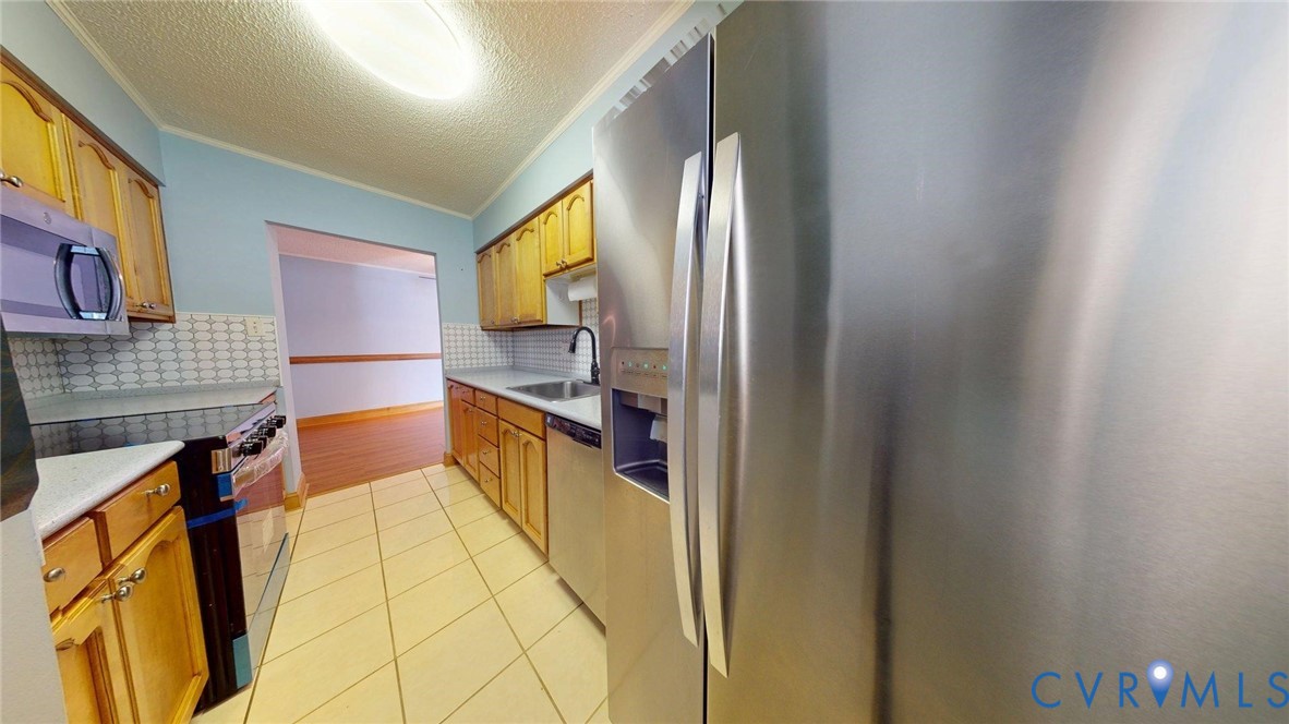 1511 Regency Woods Road, Unit 201 Henrico, VA 23238 - Photo 6 of 36