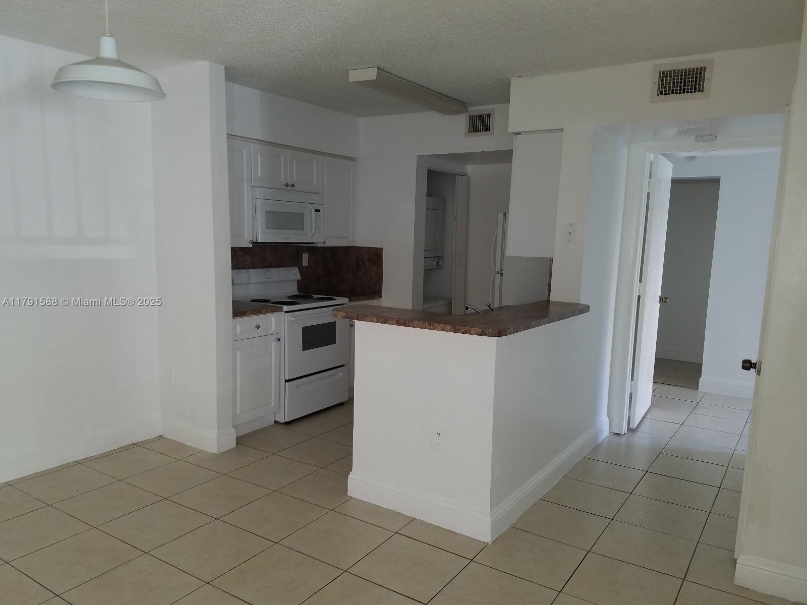 15231 Southwest 80th Street, Unit 209 Miami, FL 33193 - Photo 1 of 26