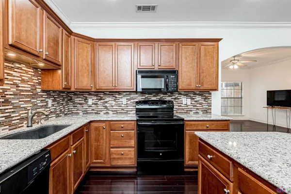 $155,000 | 4000 Mchugh Road, Unit 93, Zachary, LA 70791