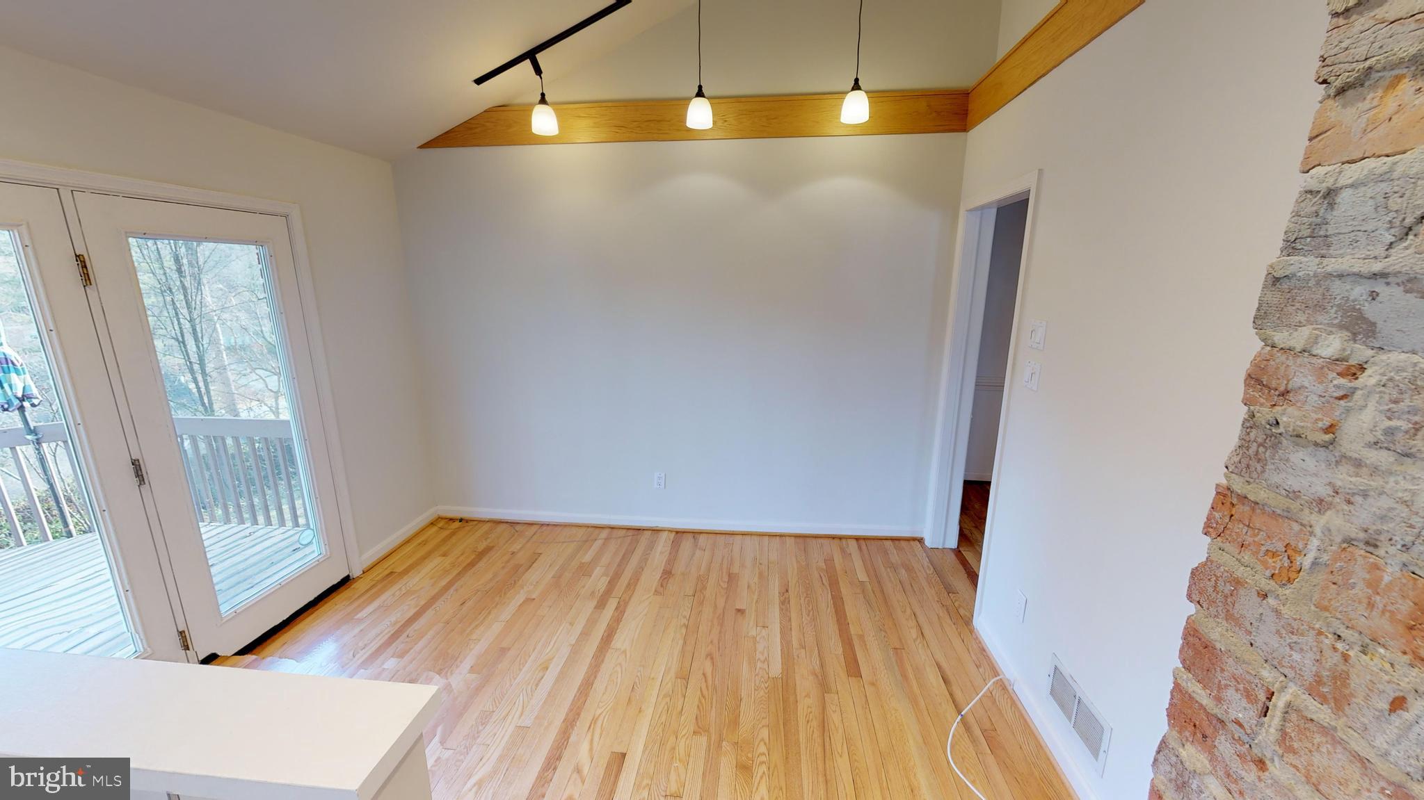 10601 Kinloch Road Silver Spring, MD 20903 - Photo 5 of 17 Dining Room
