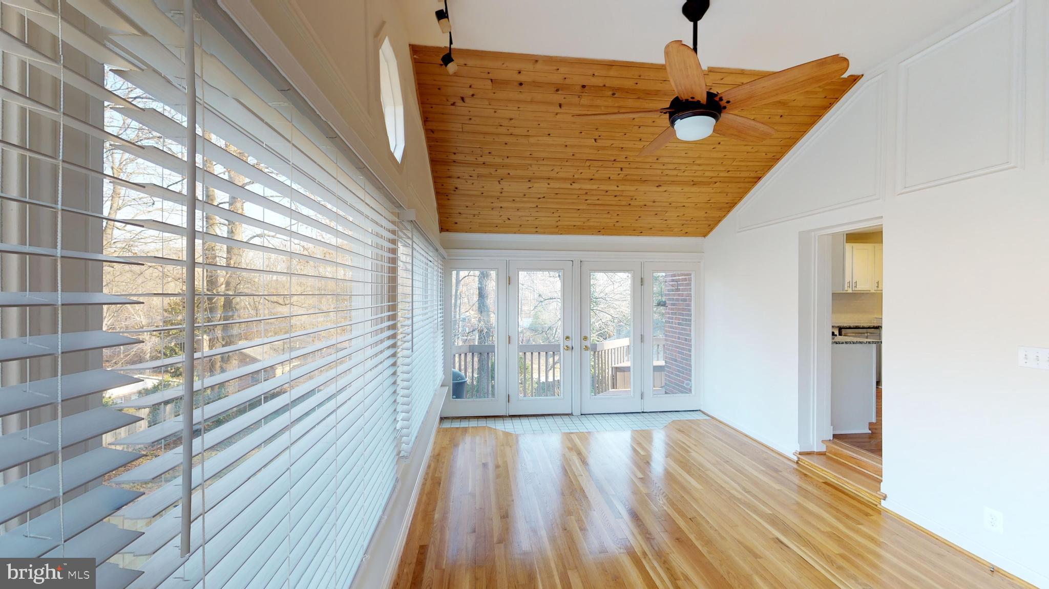 10601 Kinloch Road Silver Spring, MD 20903 - Photo 7 of 17 Sun Room