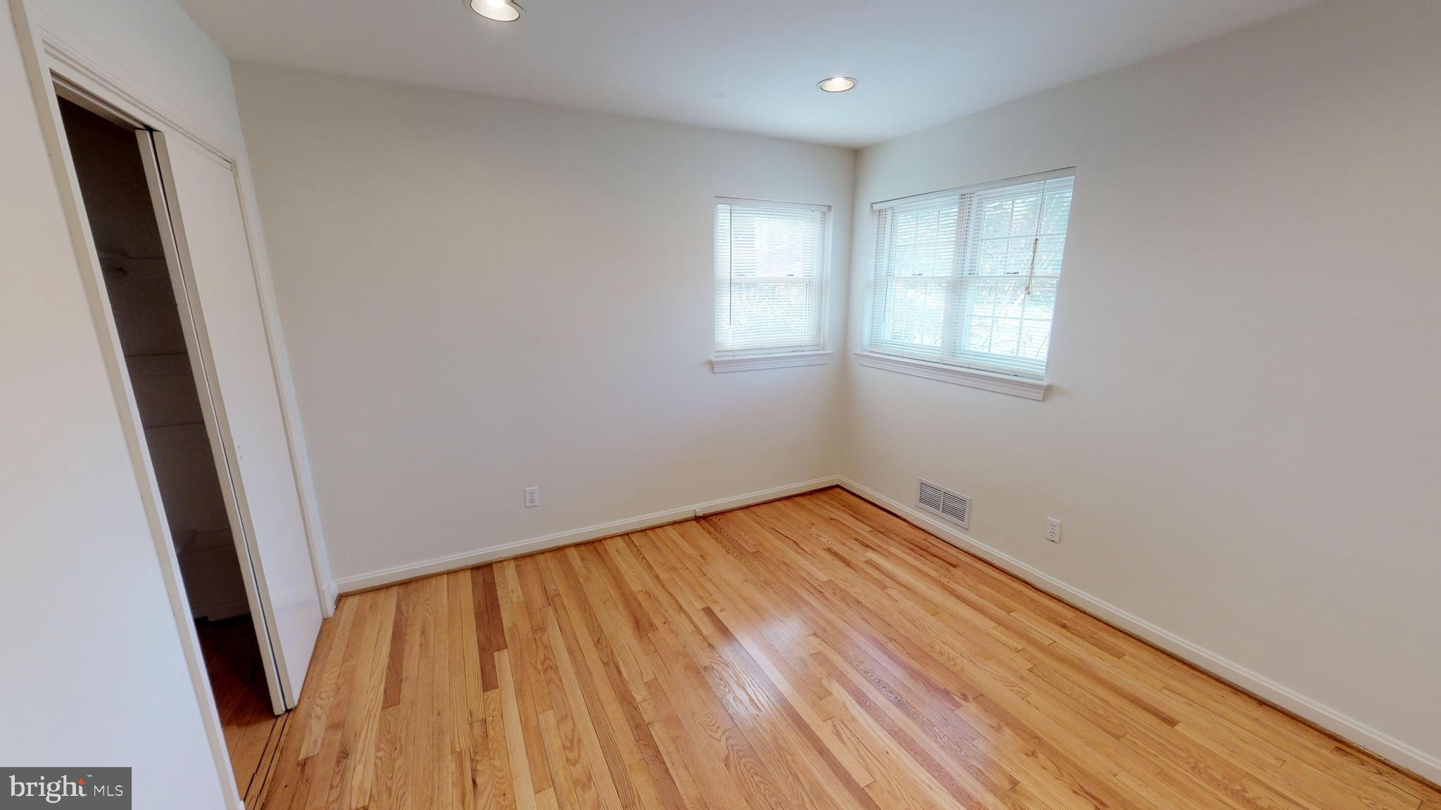 10601 Kinloch Road Silver Spring, MD 20903 - Photo 10 of 17 Bedroom