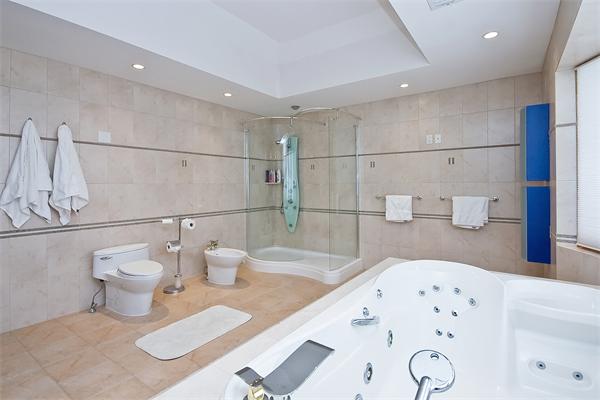77 Winston Road Newton, MA 02459 - Photo 13 of 27 Gallery Image 13