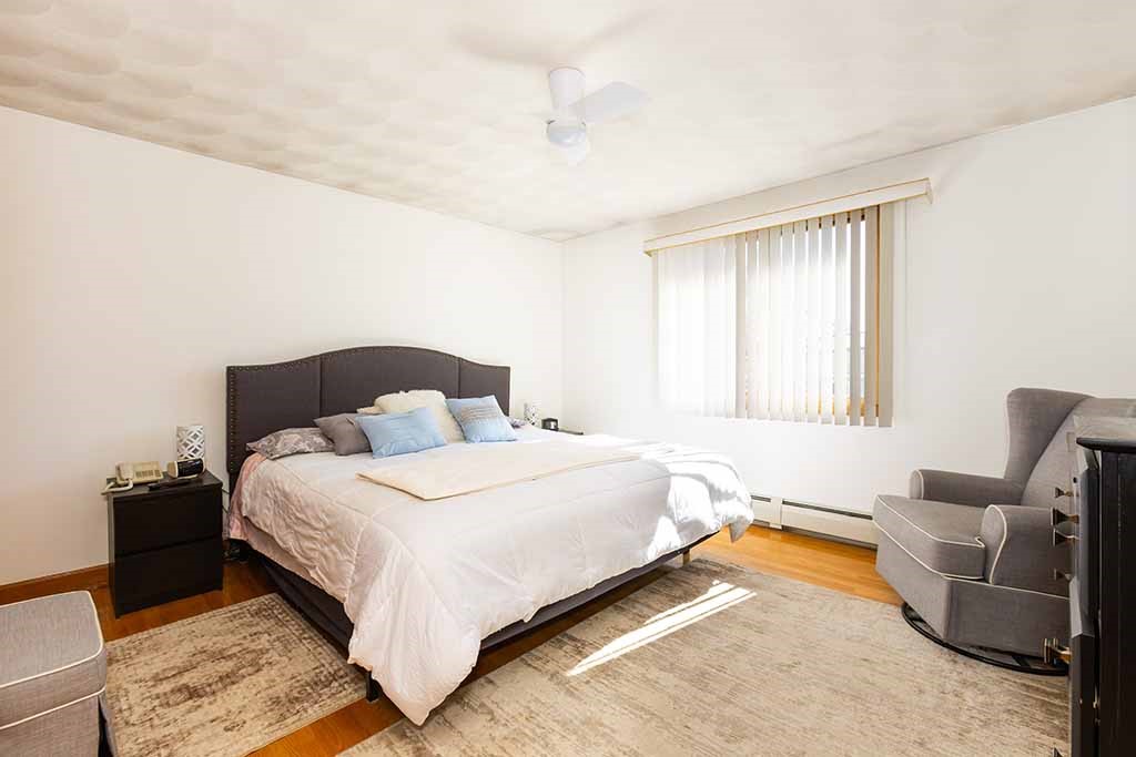 21 Chesterfield Avenue Warwick, RI 02889 - Photo 14 of 28