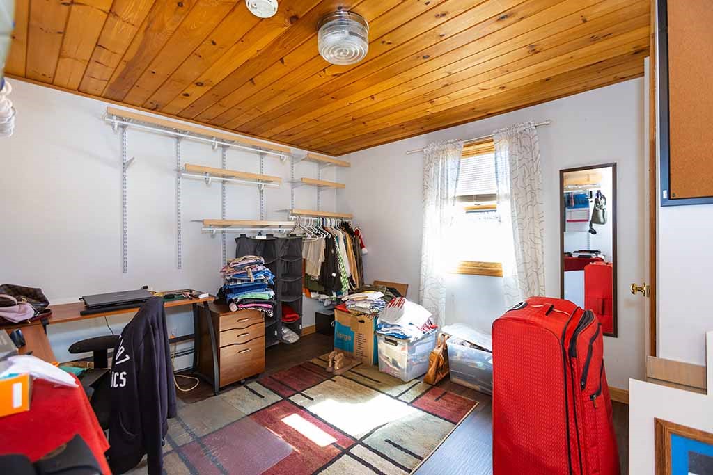 21 Chesterfield Avenue Warwick, RI 02889 - Photo 23 of 28