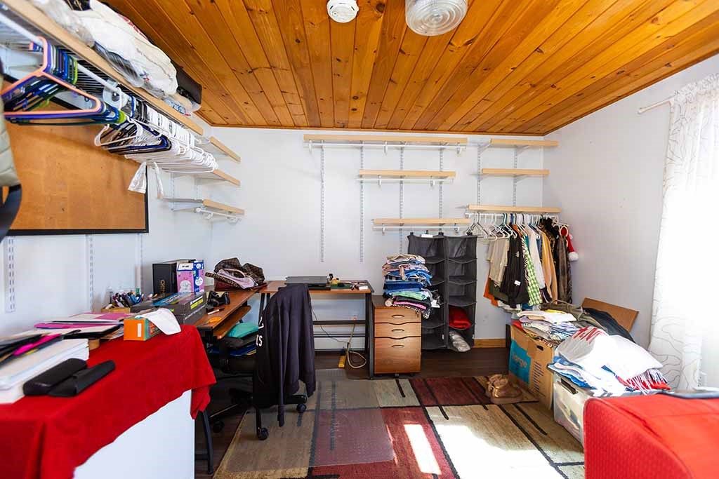 21 Chesterfield Avenue Warwick, RI 02889 - Photo 24 of 28