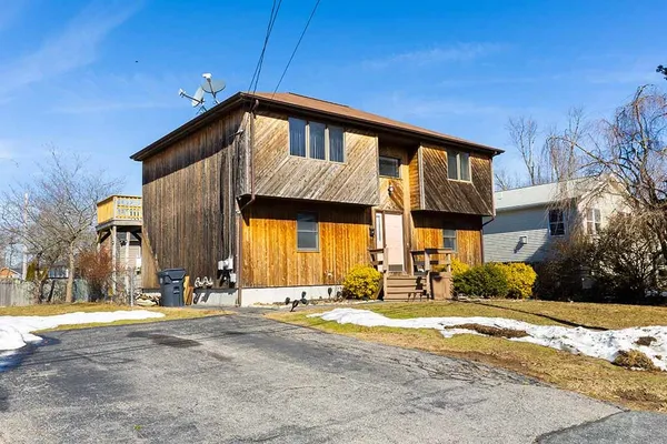 $439,000 | 21 Chesterfield Avenue, Warwick, RI 02889