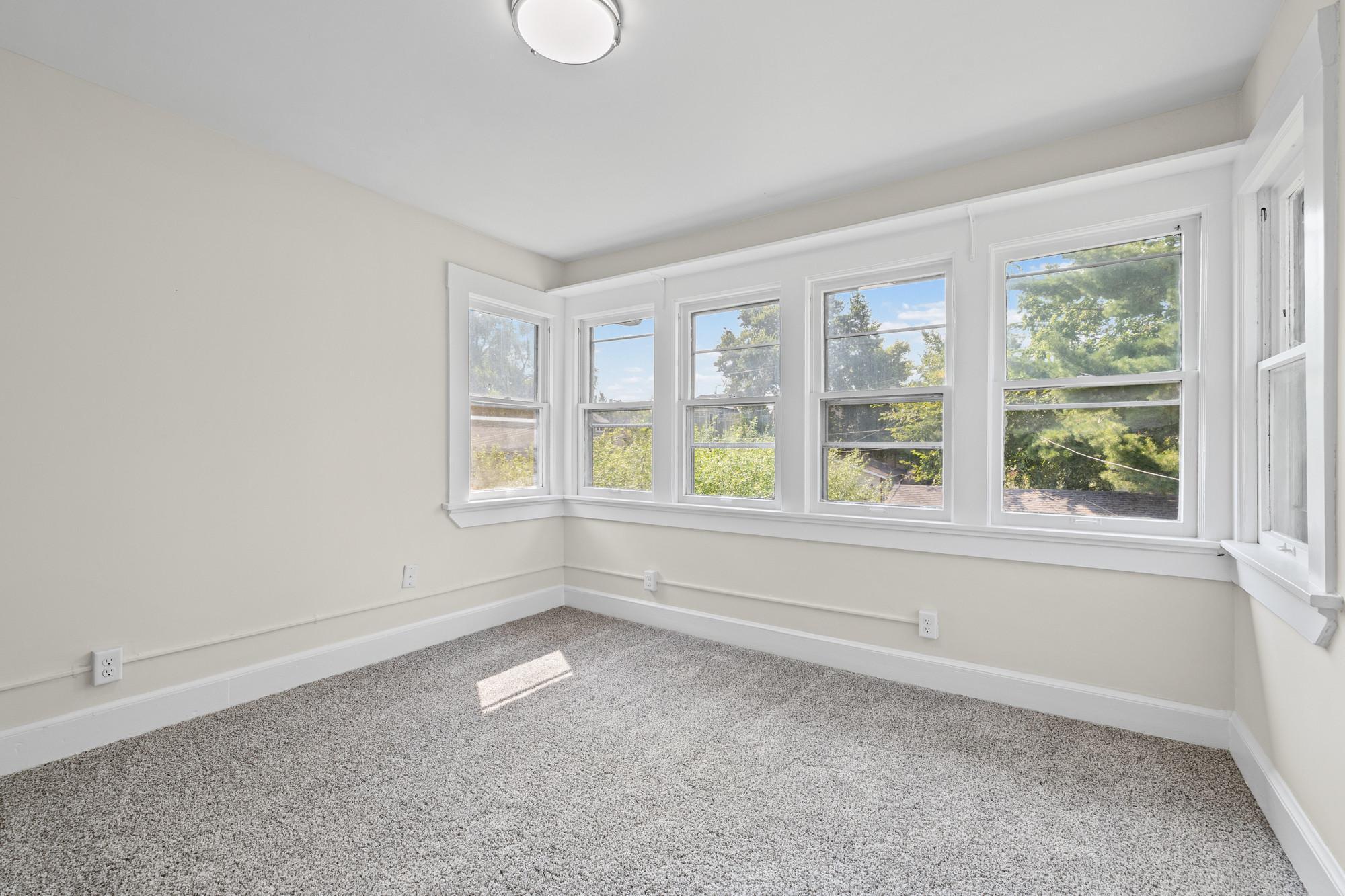 892 R Marshall Avenue St. Paul, MN 55104 - Photo 31 of 53 Gallery Image 31