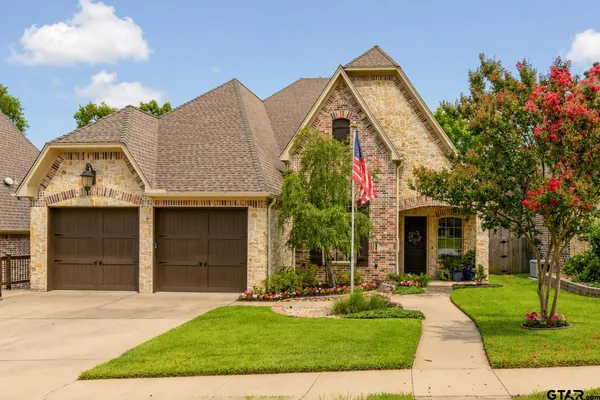 $599,500 | 2216 Thornwood, Tyler, TX 75703